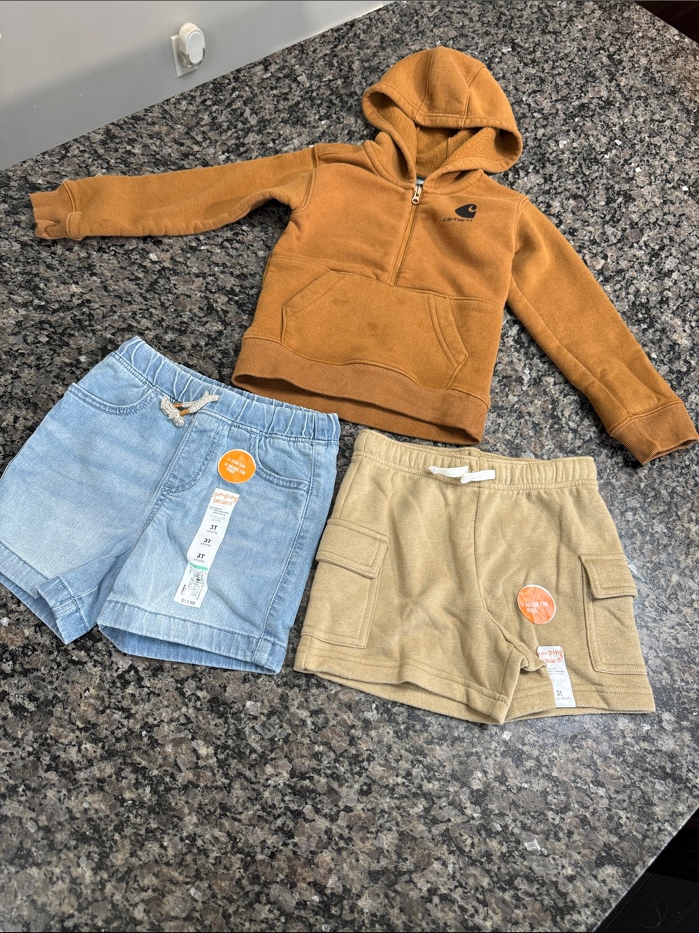 Carhartt Kids Tan Cargo hoodie - Soft Pull-On Style jumping bran lot 3T